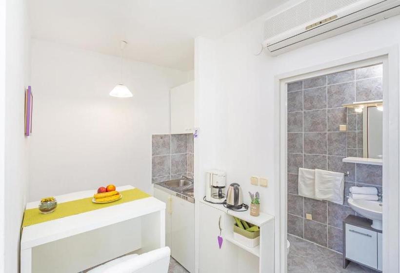 فندق Villa New York