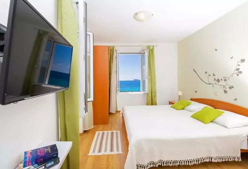 هتل Villa New York