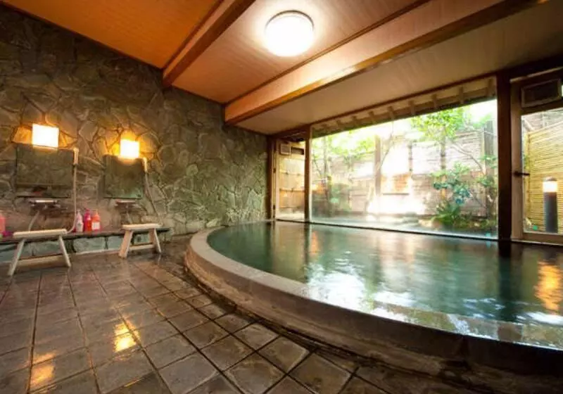 Hotel Yufuin Santokan