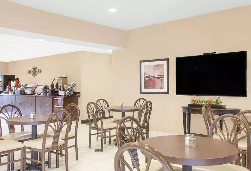 Microtel Inn & Suites By Wyndham Conway