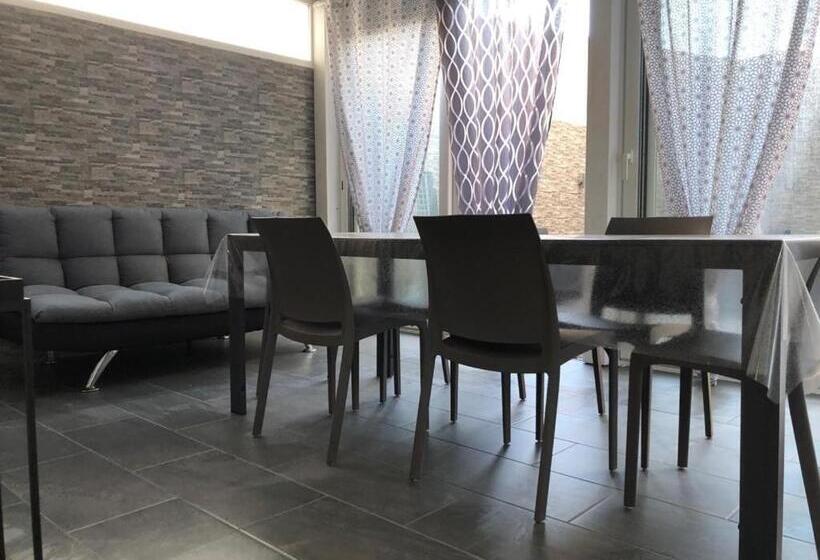 Sunrise Beach Apartment Trapani