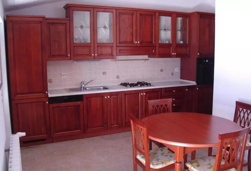 Apartments And Rooms Rogosic