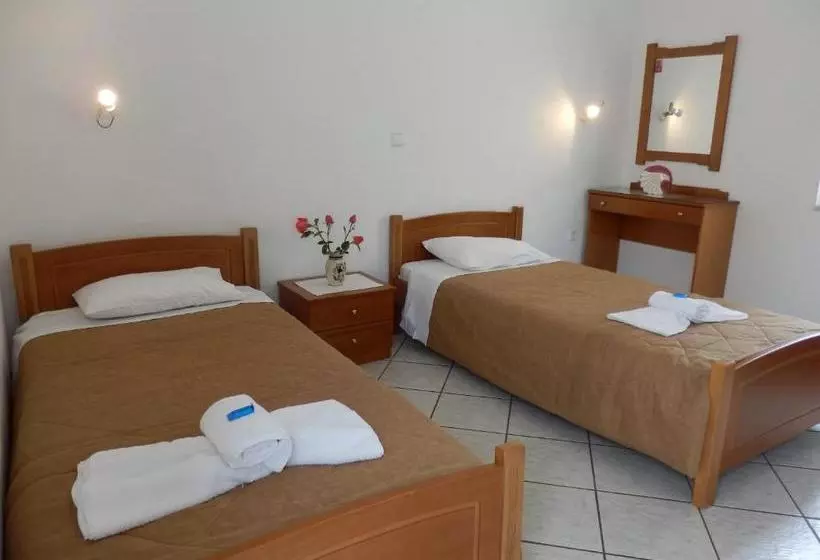 בית מלון כפרי Babis