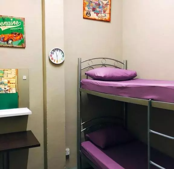 هتل Backpacker Cozy Corner Guesthouse