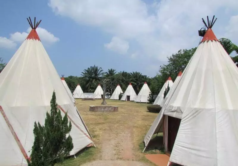 호텔 Eagle Ranch Resort