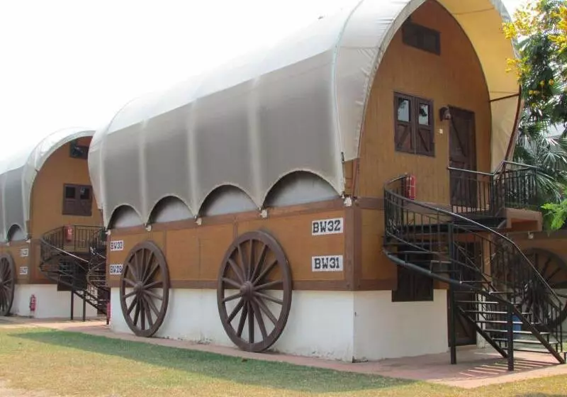 호텔 Eagle Ranch Resort