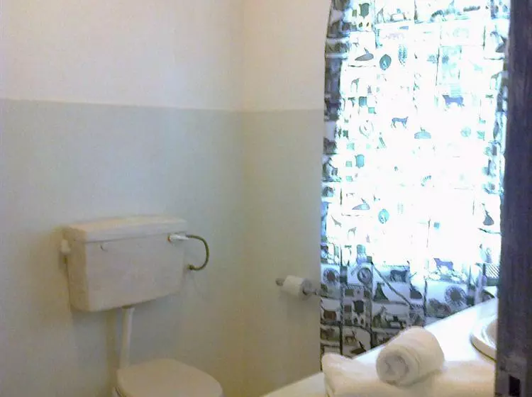 هتل Marine Holiday House