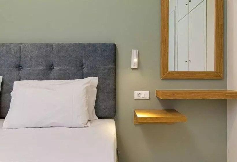 هتل Oliva Beach Studios & Apartments