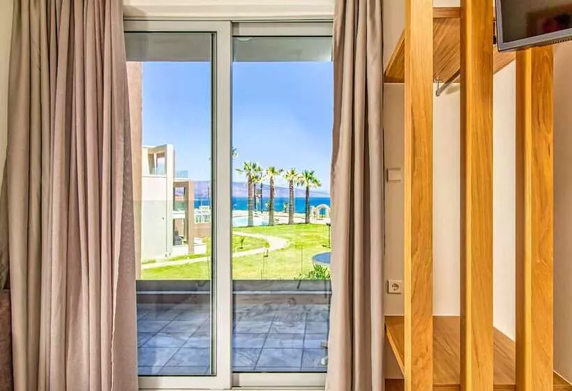 هتل Oliva Beach Studios & Apartments