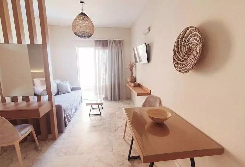 هتل Oliva Beach Studios & Apartments