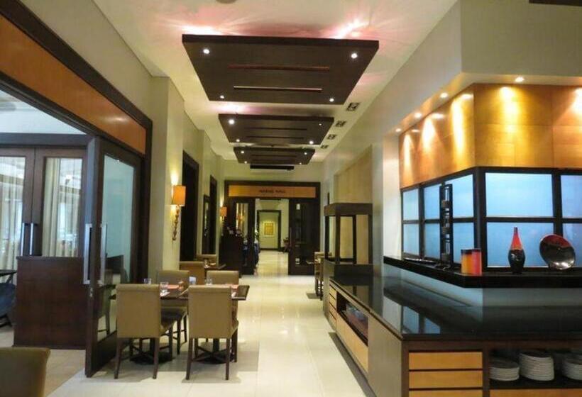 Pontefino Hotel And Residences