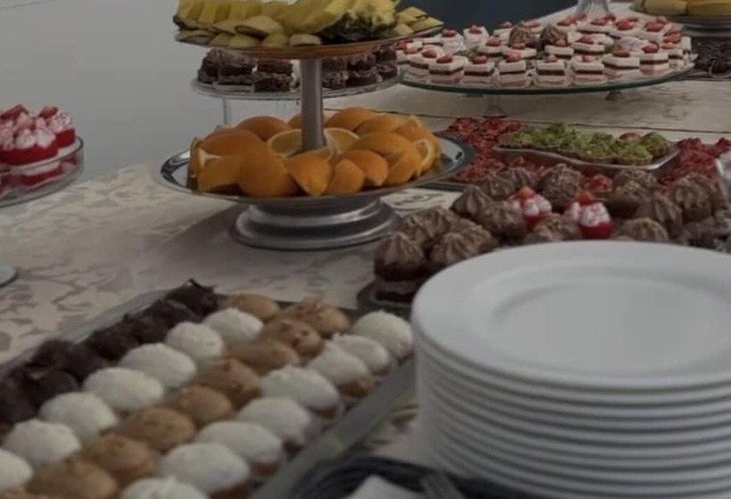 בית מלון כפרי President Resort