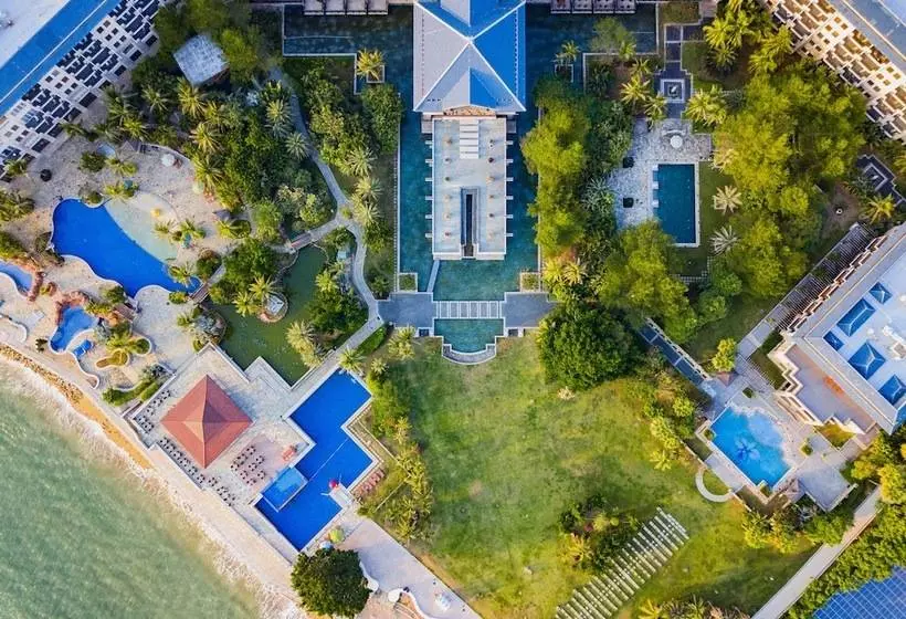 בית מלון כפרי Sheraton Huizhou Beach Resort