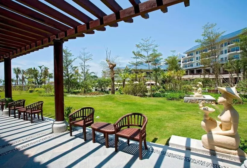 בית מלון כפרי Sheraton Huizhou Beach Resort