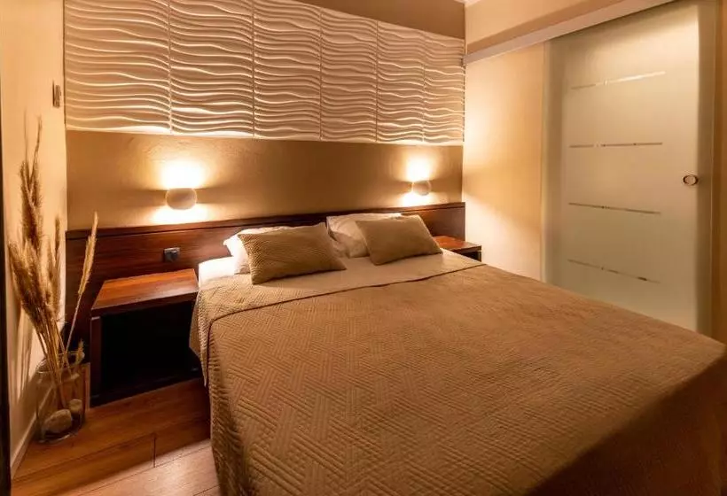 酒店 Villa Maimare