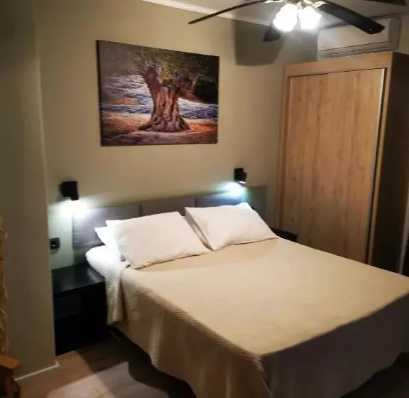 酒店 Villa Maimare