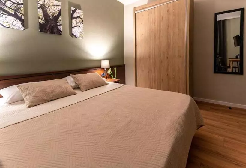 酒店 Villa Maimare