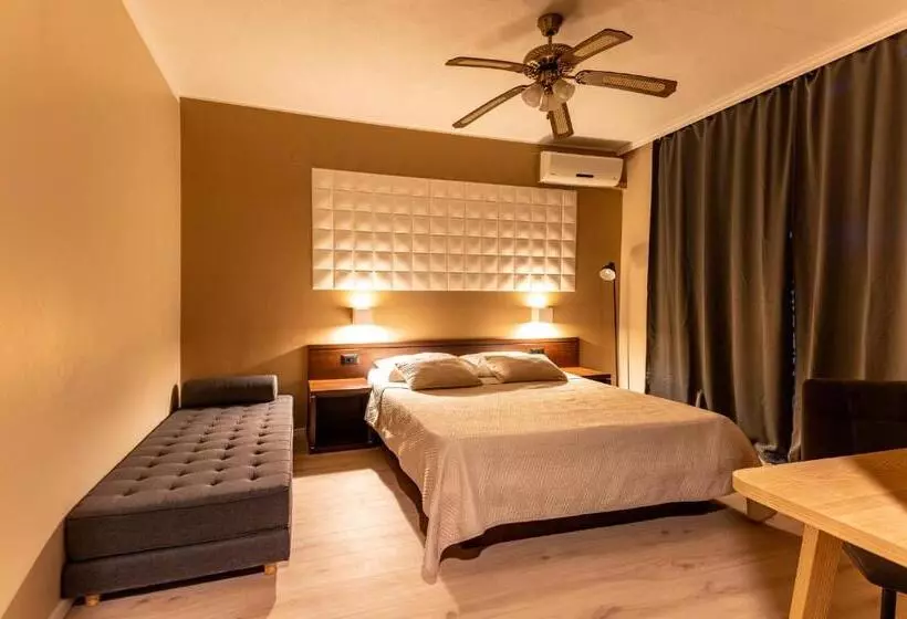 酒店 Villa Maimare