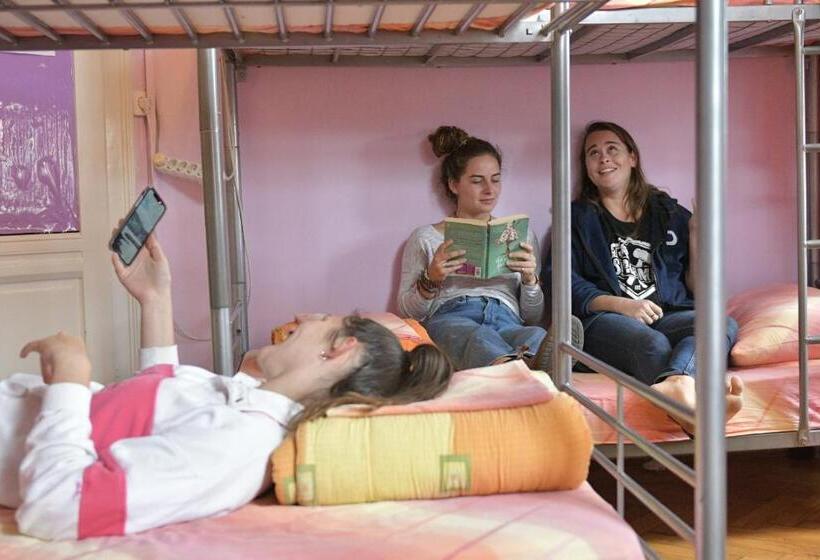 Old Town Hostel Split