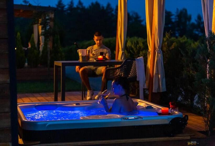 Plitvice Holiday Resort