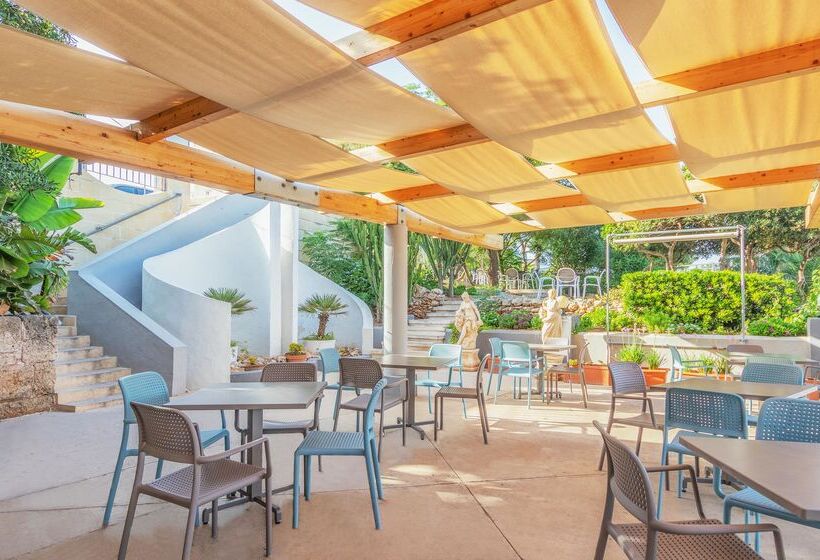 Ax Sunny Coast Resort & Spa