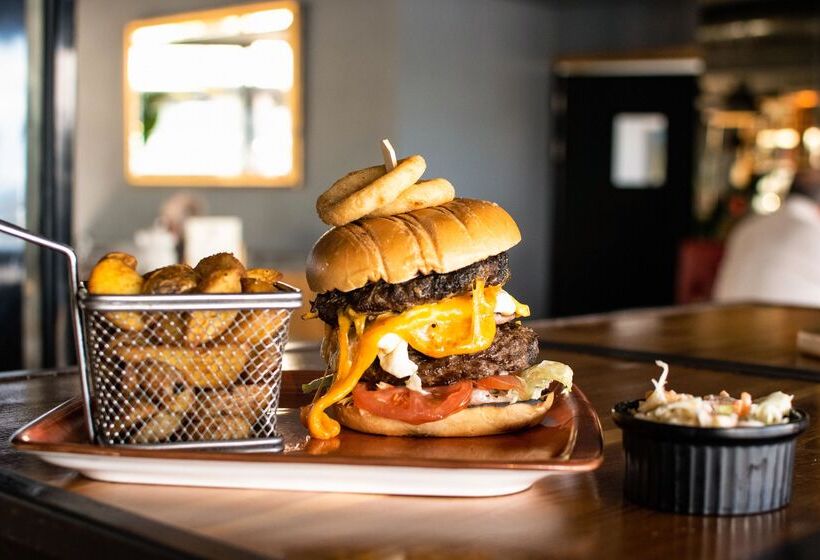 Ax Sunny Coast Resort & Spa