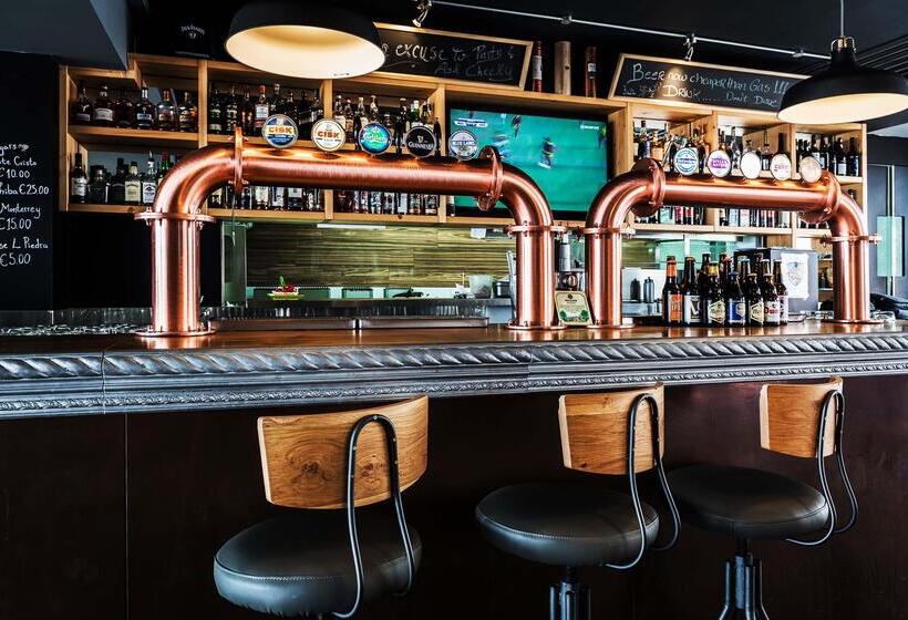 Ax Sunny Coast Resort & Spa