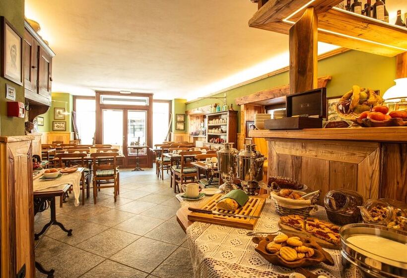 Art Hotel Grandes Murailles