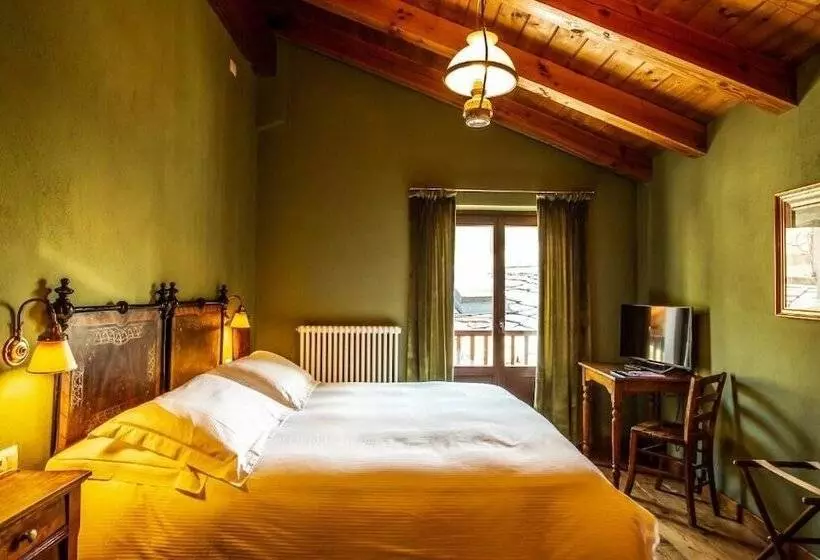 Art Hotel Grandes Murailles