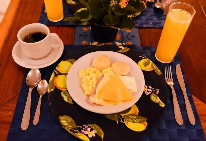 ホテル Bella Villa Vitta