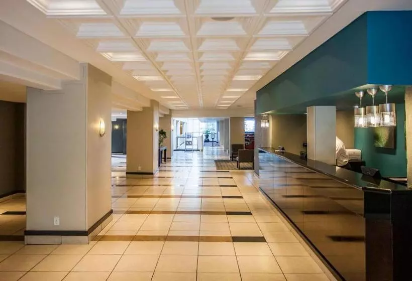 هتل Garden Court East London