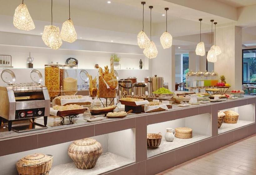 酒店 Holiday Inn & Suites Batangas Limapark, An Ihg