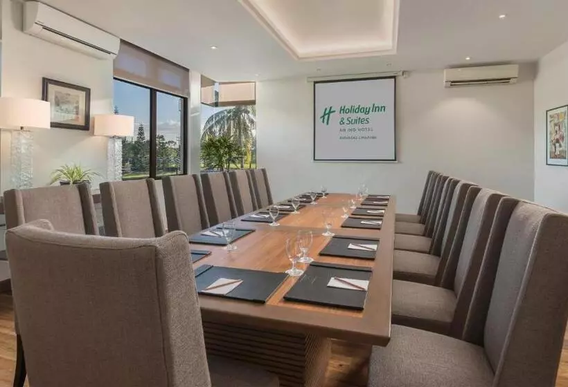 Hotel Holiday Inn & Suites Batangas Limapark, An Ihg