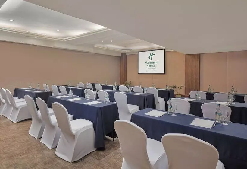 Hotel Holiday Inn & Suites Batangas Limapark, An Ihg