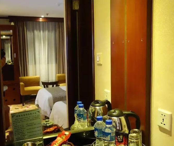 هتل Macau Masters