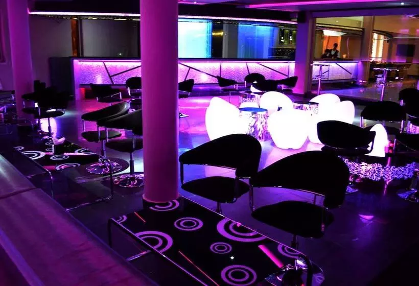 Hotelli Malligi,hampi