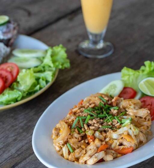 בית מלון כפרי Sala Done Khone