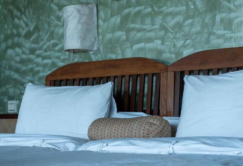 בית מלון כפרי Sala Done Khone