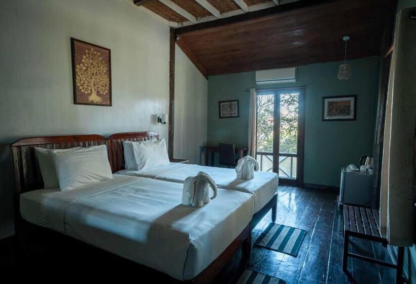 בית מלון כפרי Sala Done Khone