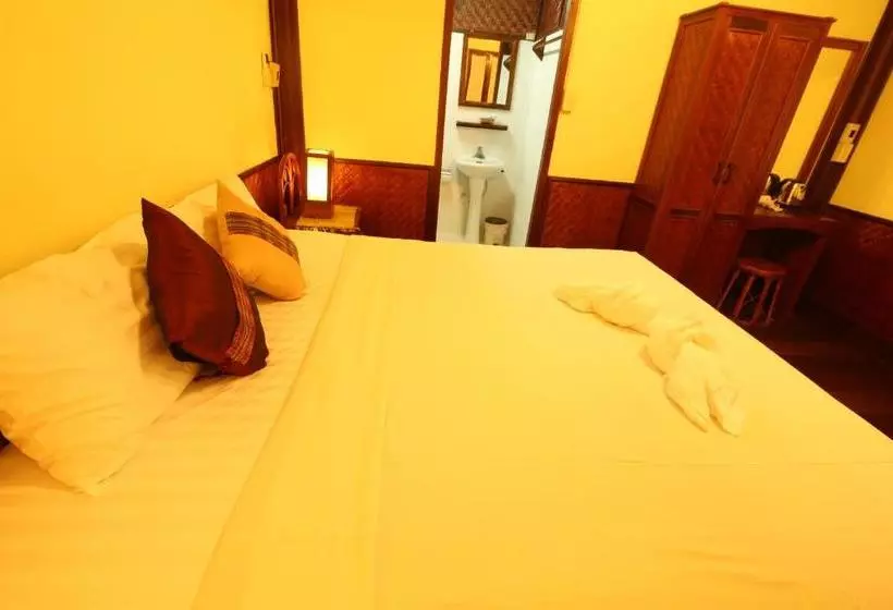 هتل Sala Inpeng Bungalow