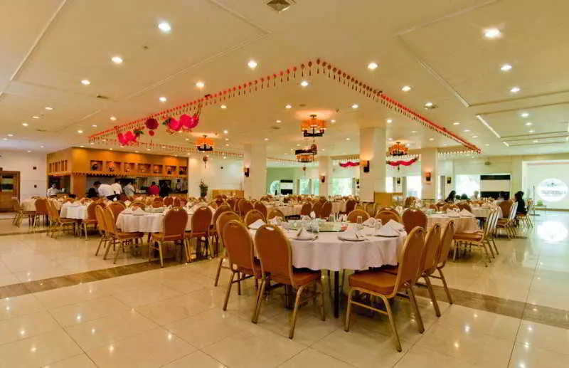 Отель Subic International