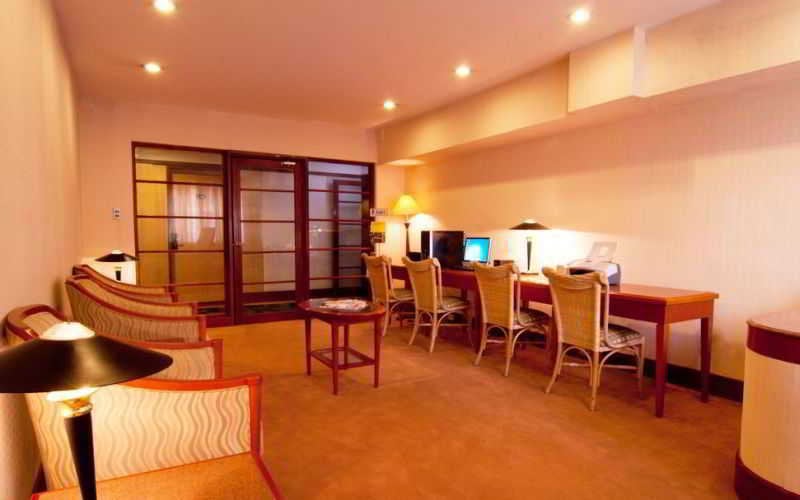 فندق Subic International