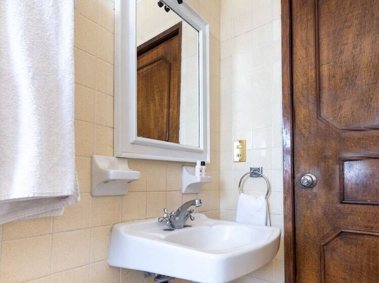 فندق Suites Internacional