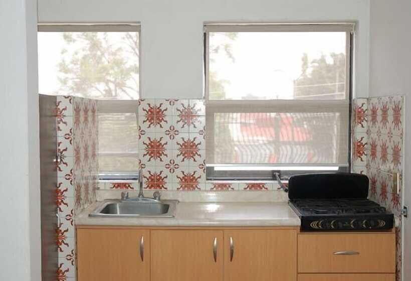 فندق Suites Internacional