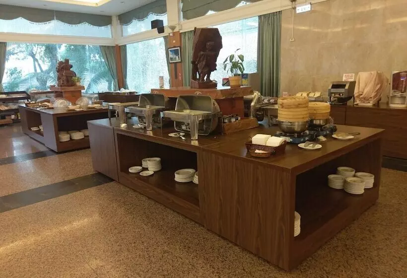 هتل Yi Yuan Resort