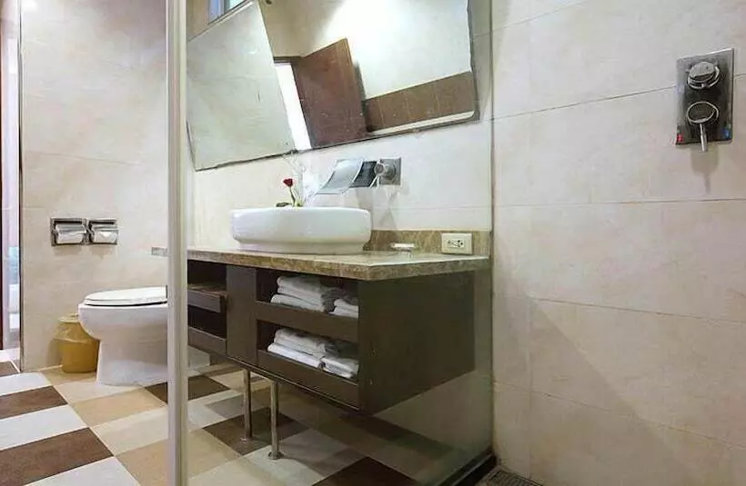 هتل Yi Yuan Resort