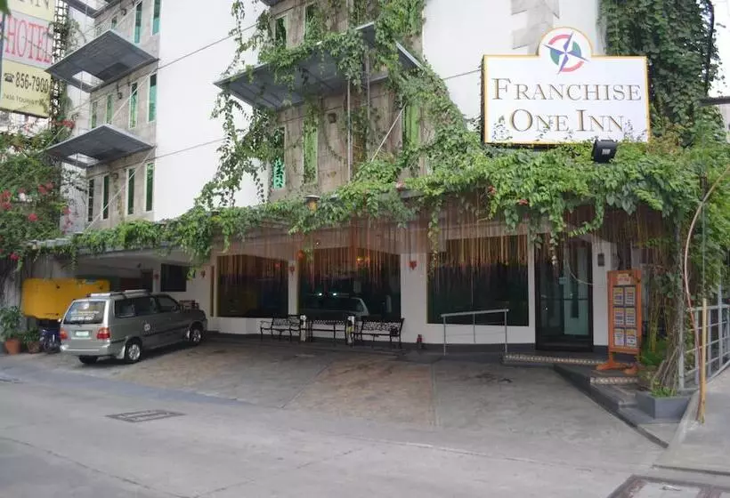 בית מלון כפרי Franchise One