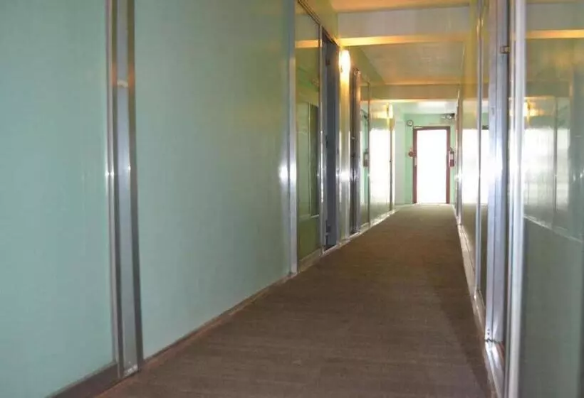 בית מלון כפרי Franchise One