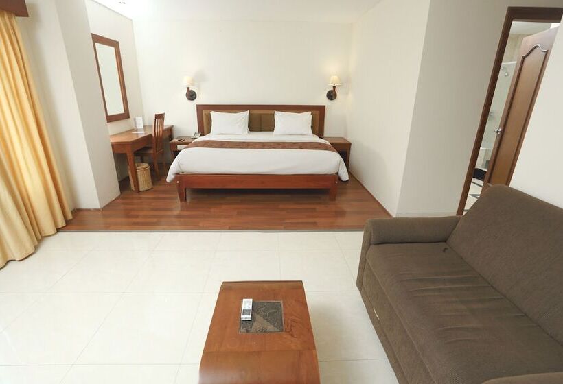 Hotel Baron Indah Solo