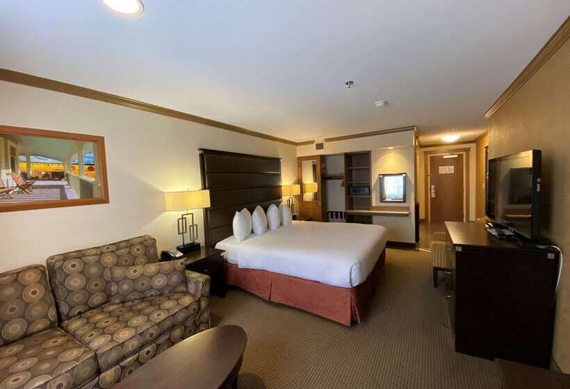 호텔 Camrose Resort Casino